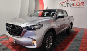 foto de Autos marca Mazda seminuevo modelo BT-50 4x4 Diesel año 2022 en Quito