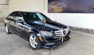 Mercedes Benz—™ C300 2011