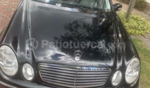 Mercedes Benz—™ E320 2005