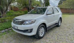 Toyota Fortuner 2.7 2013