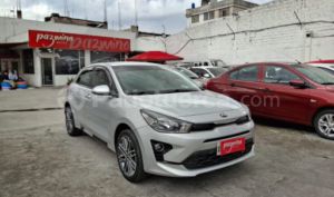 foto de Kia RIO EX 2022