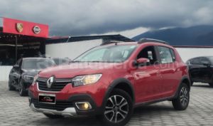 foto de Autos marca Renault seminuevo modelo STEPWAY INTENS FASE II año 2023 en Quito