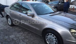 Mercedes Benz—™ 320E 2004
