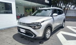 foto de Autos marca Kia seminuevo modelo Carens año 2025