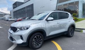 foto de Autos marca Kia seminuevo modelo Sonet año 2025 en Quito
