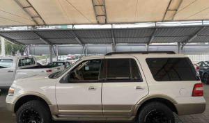 Ford Expedition 2012