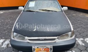 foto de Autos marca Hyundai seminuevo modelo Elantra año 1994