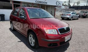 foto de Autos marca Skoda seminuevo modelo Fabia Combi año 2007 en Quito