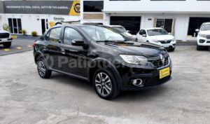 foto de Autos marca Renault seminuevo modelo LOGAN CROSS INTENS año 2021