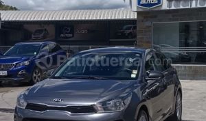 foto de Autos marca Kia seminuevo modelo Rio año 2019 en Cuenca