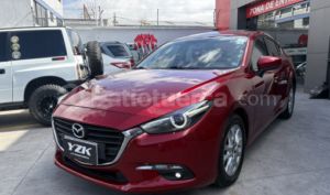 foto de Autos marca Mazda seminuevo modelo 3 año 2020 en Quito