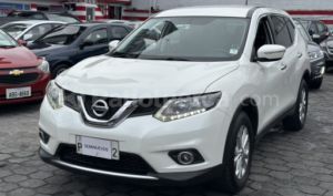 foto de Autos marca Nissan seminuevo modelo XTRAIL SENSE año 2015 en Quito