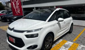 foto de Autos marca Citroen seminuevo modelo C4 Picasso año 2015 en Quito