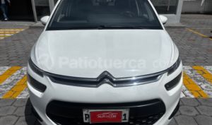 foto de Autos marca Citroen seminuevo modelo C4 Picasso año 2015 en Quito