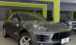 Porsche Macan 2015