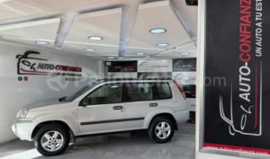 foto de Autos marca Nissan seminuevo modelo X-Trail Classic año 2012 en Quito