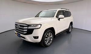 Toyota Land Cruiser 300 2022