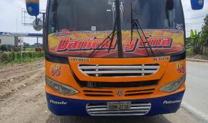 Volkswagen 17210 2011