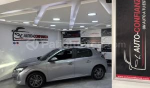 foto de Autos marca Peugeot seminuevo modelo 208 año 2022