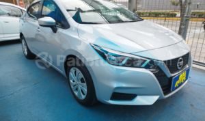 foto de Autos marca Nissan seminuevo modelo Versa Sense año 2022 en Quito