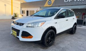 foto de Ford Escape S 2013