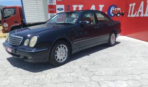 Mercedes Benz E320 2000