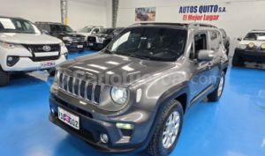 foto de Autos marca Jeep seminuevo modelo Renegade año 2019 en Quito