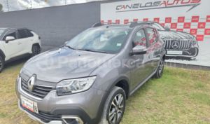 foto de Autos marca Renault seminuevo modelo Sandero Stepway año 2024
