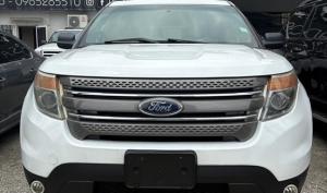 Ford Explorer XLT 2014