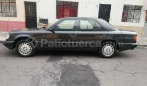 Mercedes Benz—™ CLA 200 0