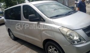 foto de Hyundai H1 2010