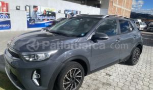 foto de Autos marca Kia seminuevo modelo Stonic año 2022 en Cuenca