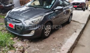 foto de Autos marca Hyundai seminuevo modelo Accent New año 2012