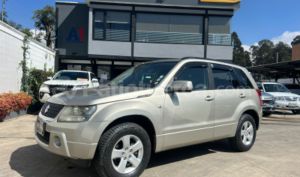 foto de Autos marca Suzuki seminuevo modelo Grand Vitara 5P año 2011 en Cuenca
