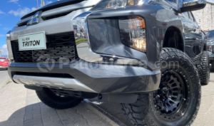 foto de Autos marca Mitsubishi seminuevo modelo Triton GLX año 2022 en Cuenca