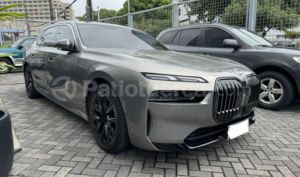 foto de Autos marca BMW seminuevo modelo 740i año 2023
