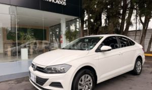 foto de Autos marca Volkswagen seminuevo modelo VIRTUS TRENDLINE. año 2022