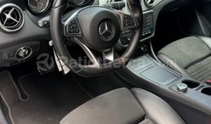 foto de Autos marca Mercedes Benz seminuevo modelo GLA 250 año 2017 en Quito