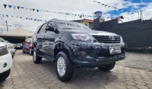 foto de Autos marca Toyota seminuevo modelo Fortuner año 2013