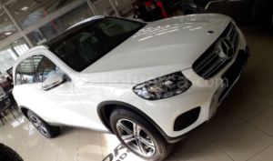 Mercedes Benz—™ 250 2019