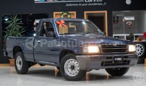 foto de Autos marca Mazda seminuevo modelo B2200 CS año 1999