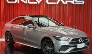 foto de Autos marca Mercedes Benz seminuevo modelo C300 AMG LINE año 2024