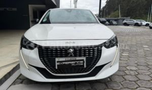 foto de Peugeot 208 2024