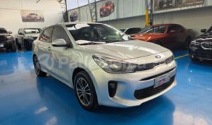 foto de Kia RIO LX 2019