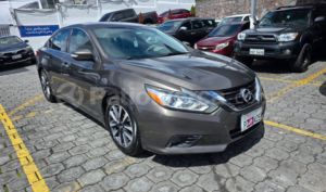 foto de Autos marca Nissan seminuevo modelo Altima año 2016 en Quito