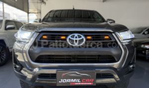 foto de Autos marca Toyota seminuevo modelo Hilux CD 4x4 Diesel año 2023 en Quito