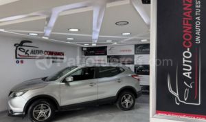 Nissan Qashqai sense 2015
