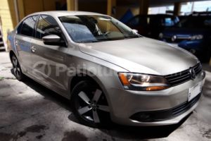 Volkswagen New Jetta 2014
