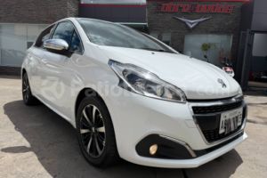 Peugeot 208 2020