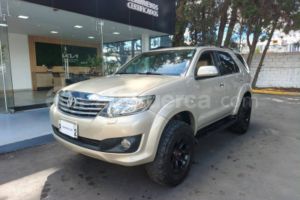 Toyota Fortuner 4.0 2016